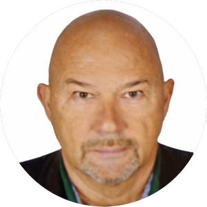 dr hab.<p>Janusz Klisiński, prof. ucz.</p>