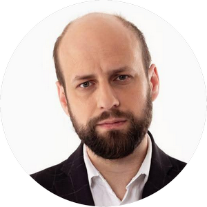 dr<p>Janusz Wdzięczak</p>